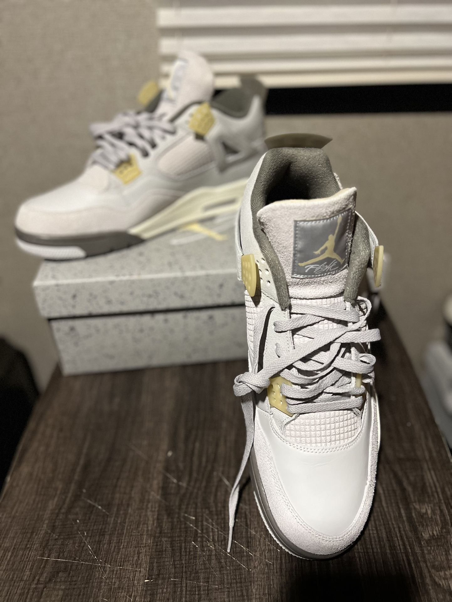 Jordans Retro