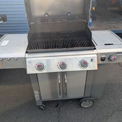 Weber Genesis II LX