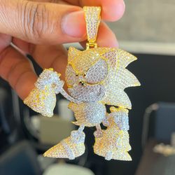 XL Sonic Pendant 