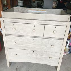 3 Drawer Dresser W/changing table 