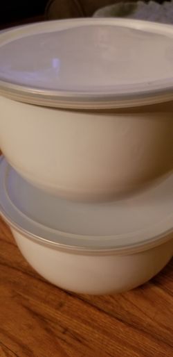White Enameled Bowls with Lids
