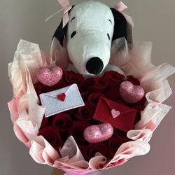 Snoopy Bouquet/Ramo De Rosas