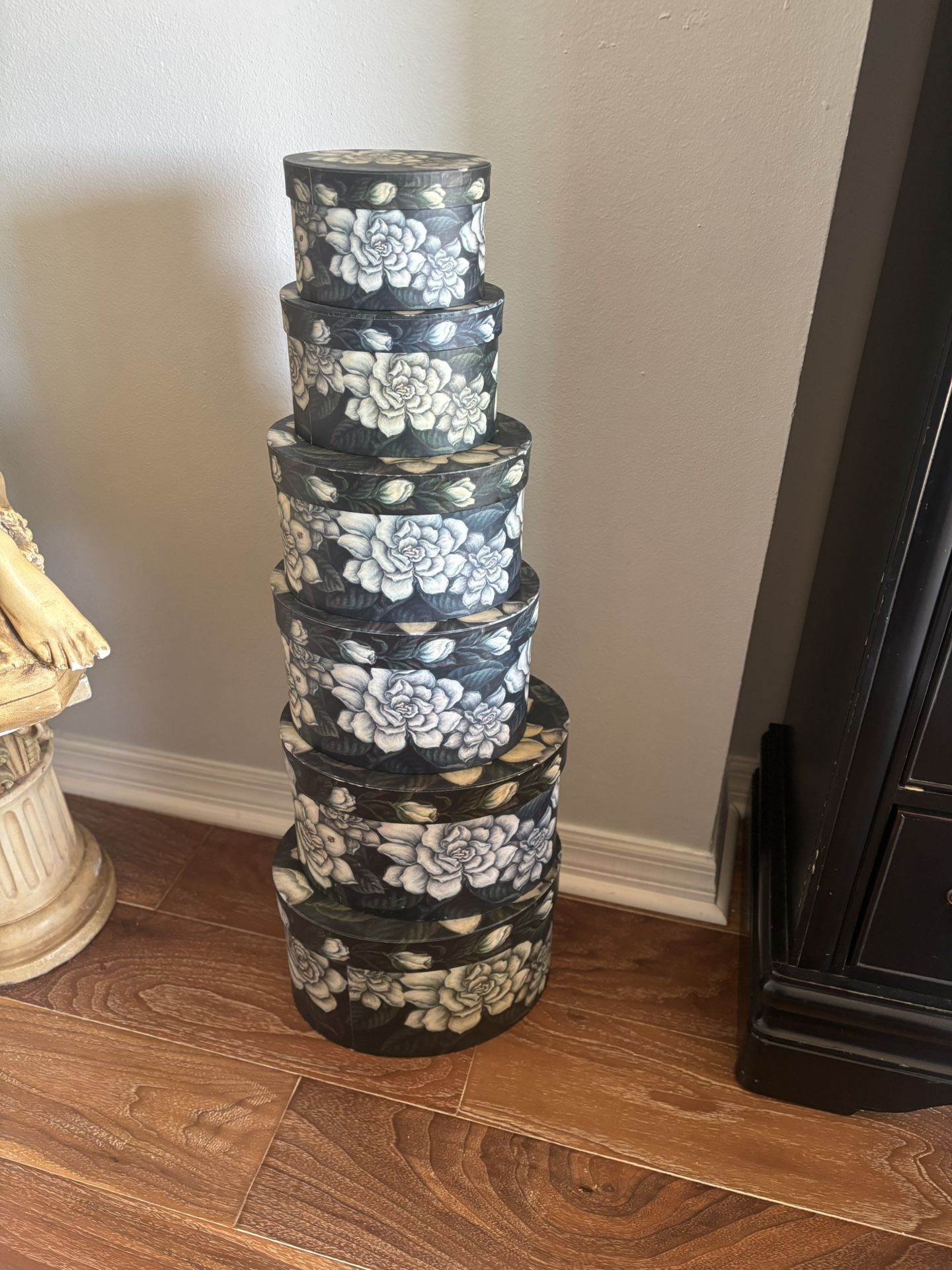 Beautiful Unique Storage Containers 