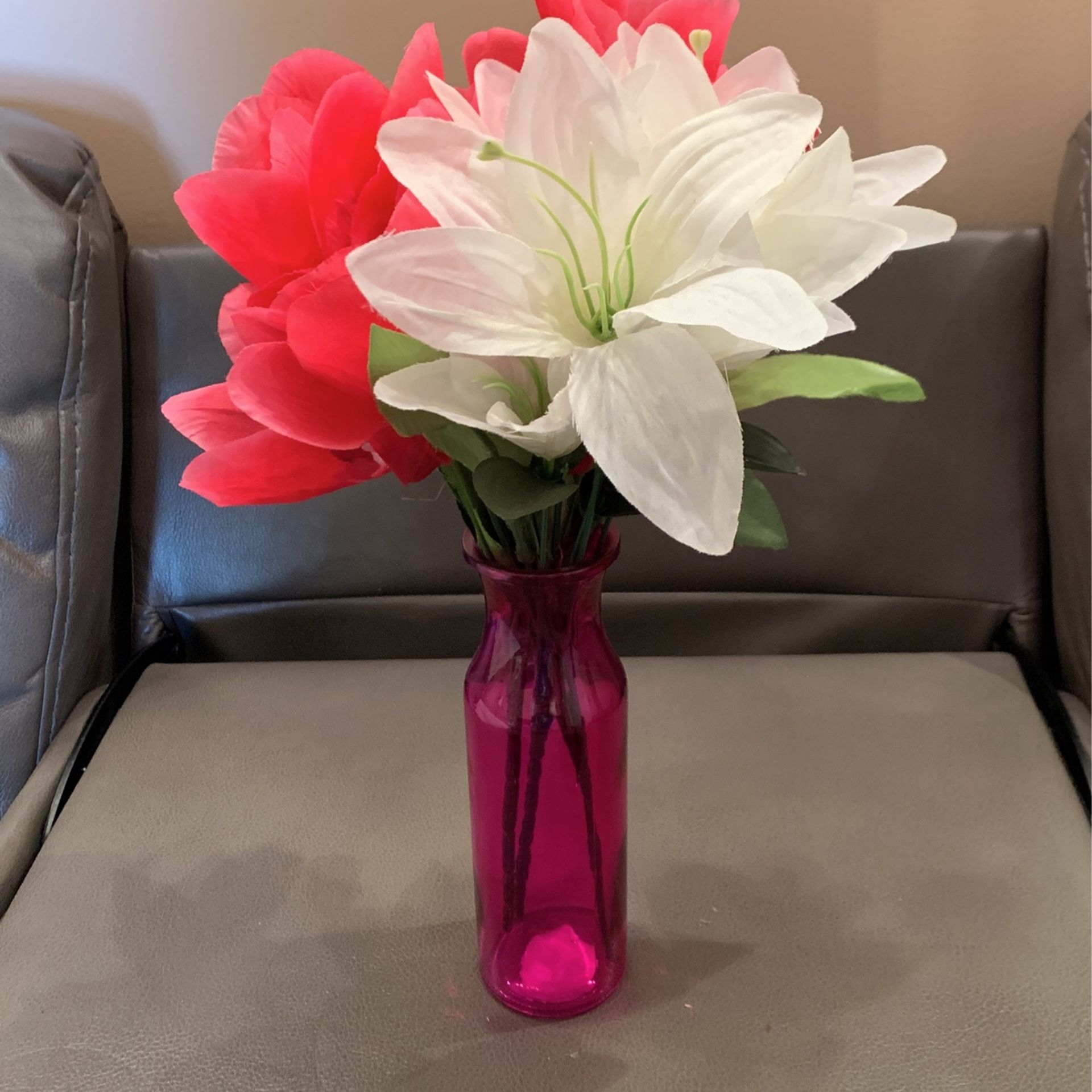 Small Pink Vase With Flowers