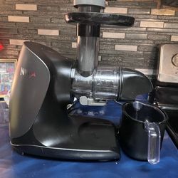 Ninja juicer