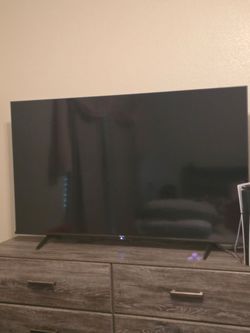 58' hisense RoKu TV