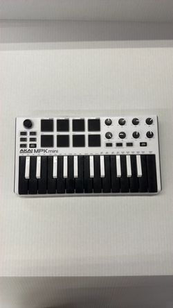 AKAI MPK mini