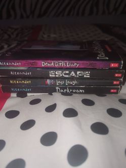 K.R Alexander scary 4 pc chapter books