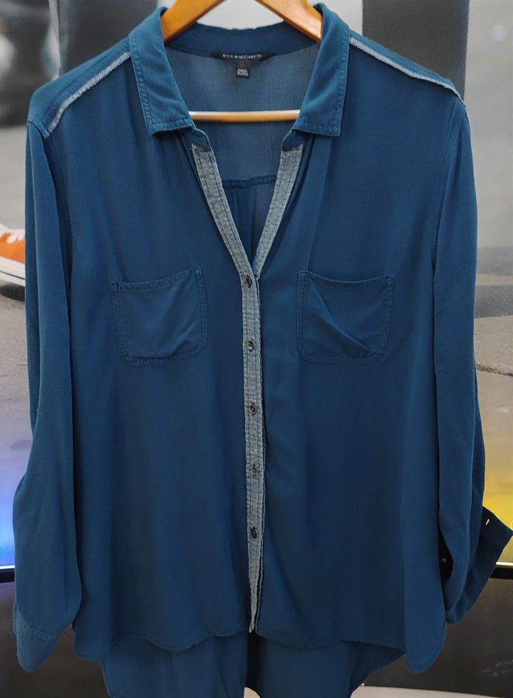 Rock & Republic Womens XL Teal Button Up Blouse