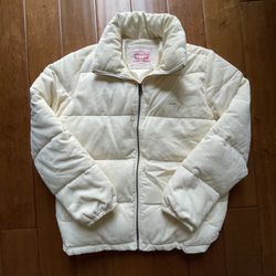 Cream Levi’s Puffer Jacket