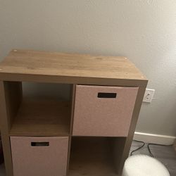 4 space cubicle organizer and shelf lamp
