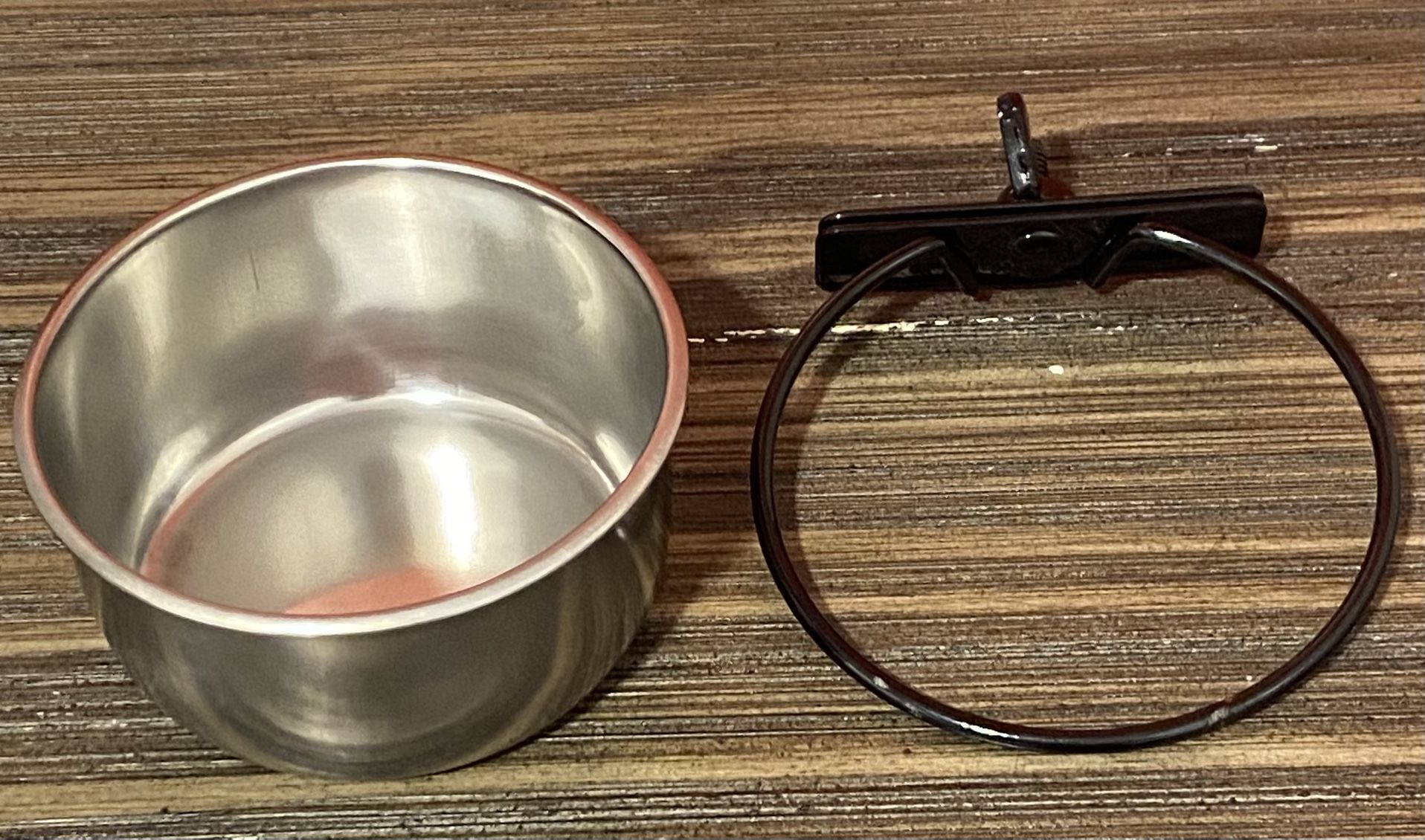 Silver and Black Pet Bowl with Reflective Interior