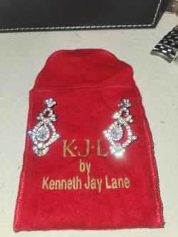 Silver Earing With CZ Stones