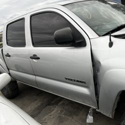Toyota Tacoma Complete Partout Parts