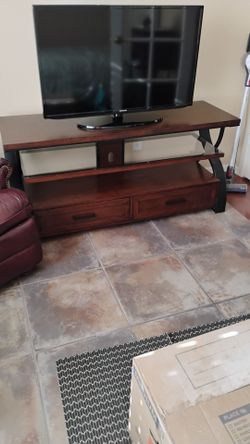 TV stand w shelf and 2 drawers