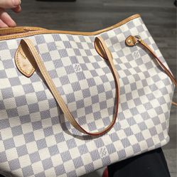 Used Louis Vuitton Purse For Sale Near Me