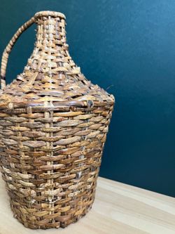 Wicker container