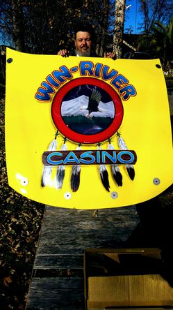 Win river race car hood