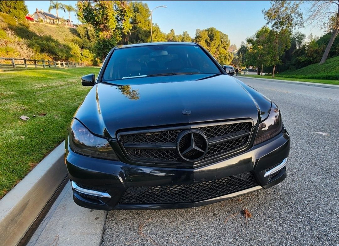 2012 Mercedes-Benz C-Class