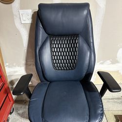 Shaquille O'Neal big and tall, leather office chair