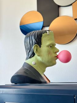 Large Frankenstein Bubblegum Light Up Halloween Lamp Bust