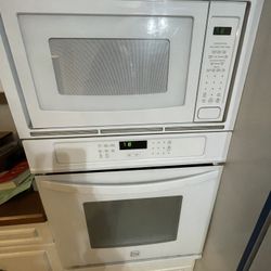 Electric Wall Oven/ Microwave Combination 