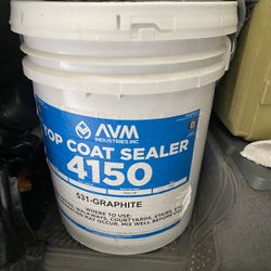 Botes De Pintura Para Piso De 5 Galones $150 Cada Cubeta De 5 G