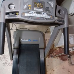 Treadmill - Reebok Heavy Duty