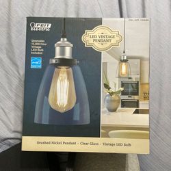Pendant light