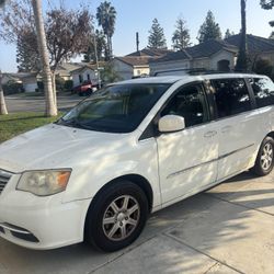 Chrysler Town And Country 