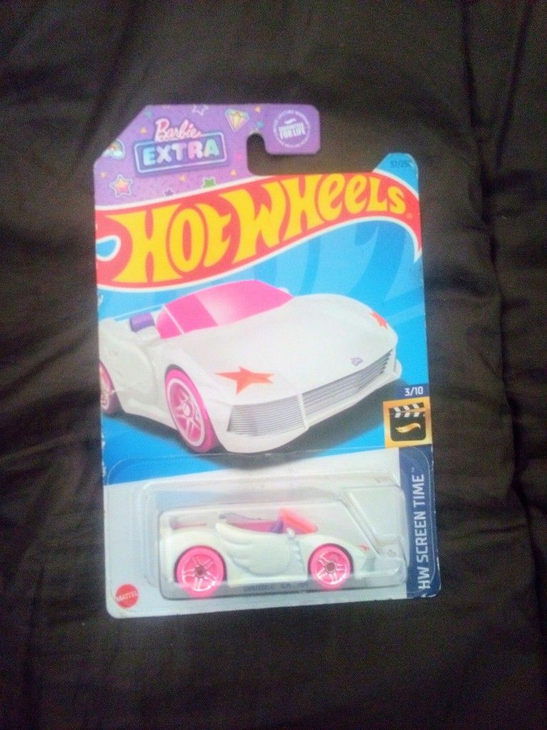 Hot Wheels Barbie Extra