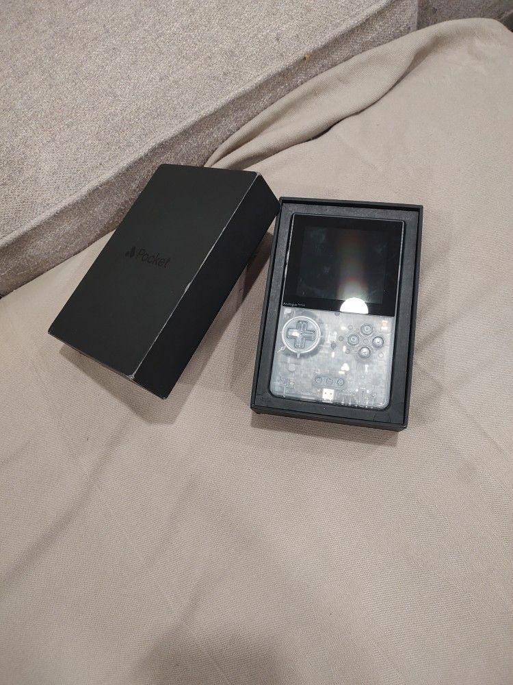 Analogue Pocket Limited Edition Transparent Clear