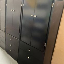 Tall Closet (( Colors