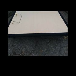 Queen adjustable bed