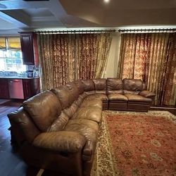Sectional Leather sofa with two Recliners - Original 10K 
