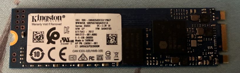 Kingston 128gb NVME SSD