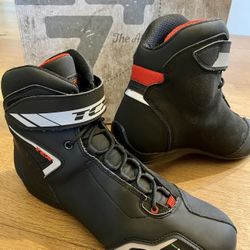 Motorcycle Boots - TCX Size 43 / 9 LIKE NEW in box