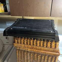 Kicker 300.1 Amplifier