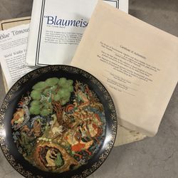 Vintage Collector Plates 