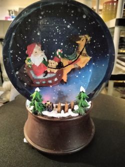 7" CHRISTMAS MUSICAL LED BOX 🔮🎅🏻