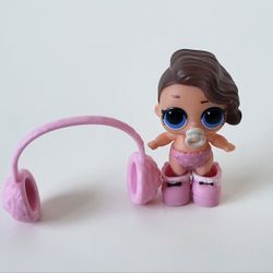 L.O.L. Surprise Lil Sisters "Lil Posh" With Accessories 