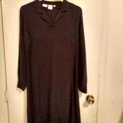 LADIES BLACK 100% SILK BELOW KNEE LONG SLEEVE CUFFED PEARL BUTTONED DOUBLE BREASTED OPEN POCKET DRESS SIZE 10