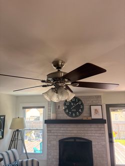 Hunter Ceiling fan