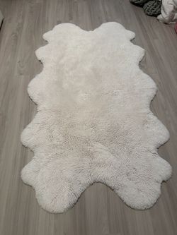 Costco White Faux Sheepskin Plush Area Rug