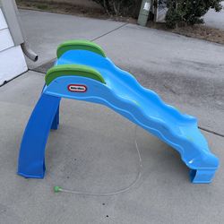 Kids water slide little tikes