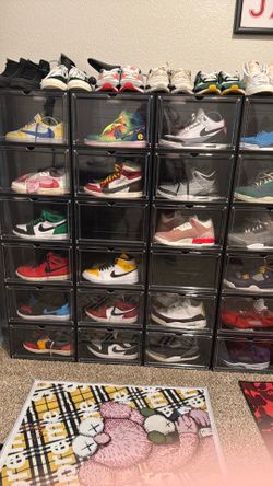 COLLECTION OF MOSTLY PREOWNED SIZE 8M - 8.5M Jordans/Air Max