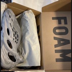 YZY FOAM RNR- Originals - Size 13-Make Offer