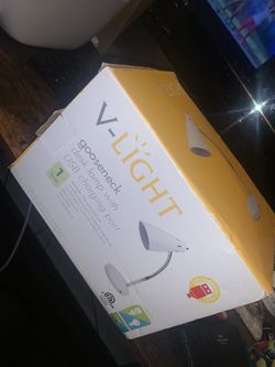 V - LIGHT gooseneck Desk lamp