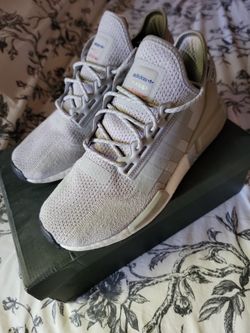 Mens Adidas NMD_R1.V2
