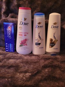 DOVE REJUVENATING BW & INTENSE REPAIR S&C BUNDLE $12